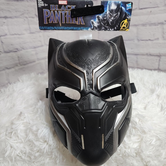 ๐๏ธ Marvel Black Panther Mask - Picture 11 of 14